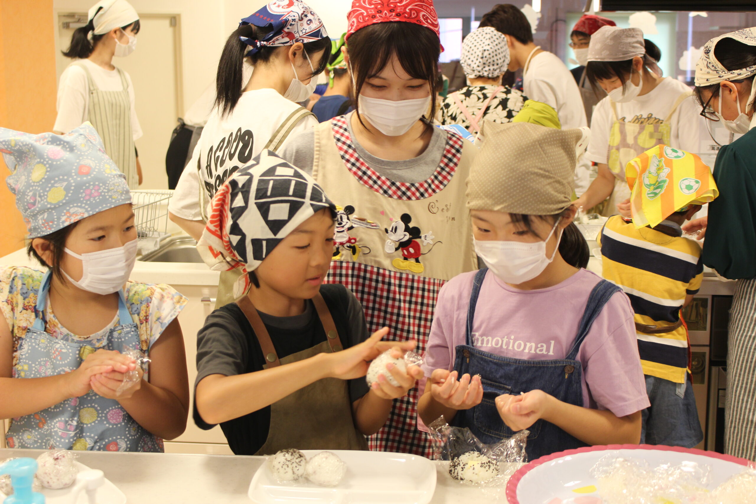 【日本ガス協会のページ】地域活性化に協力　事例(1)福島ガス/子ども食堂で楽しい調理体験を、ショールームを活用した居場所づくり